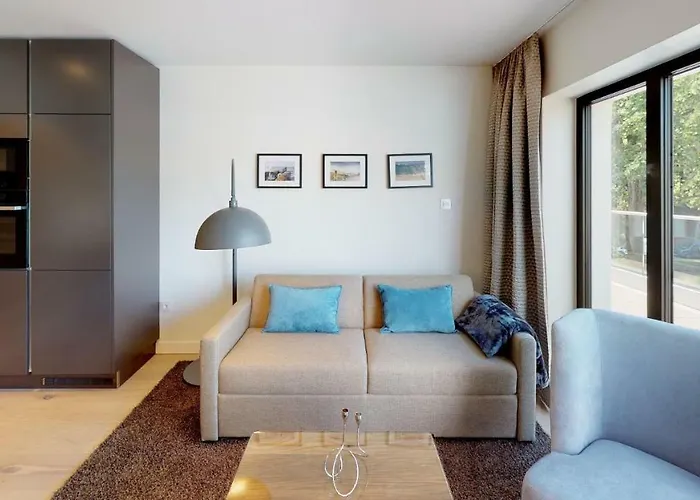 Apartment White Pearl 3.09 *