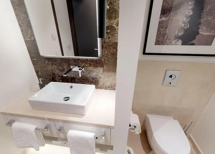 Apartment White Pearl 3.09